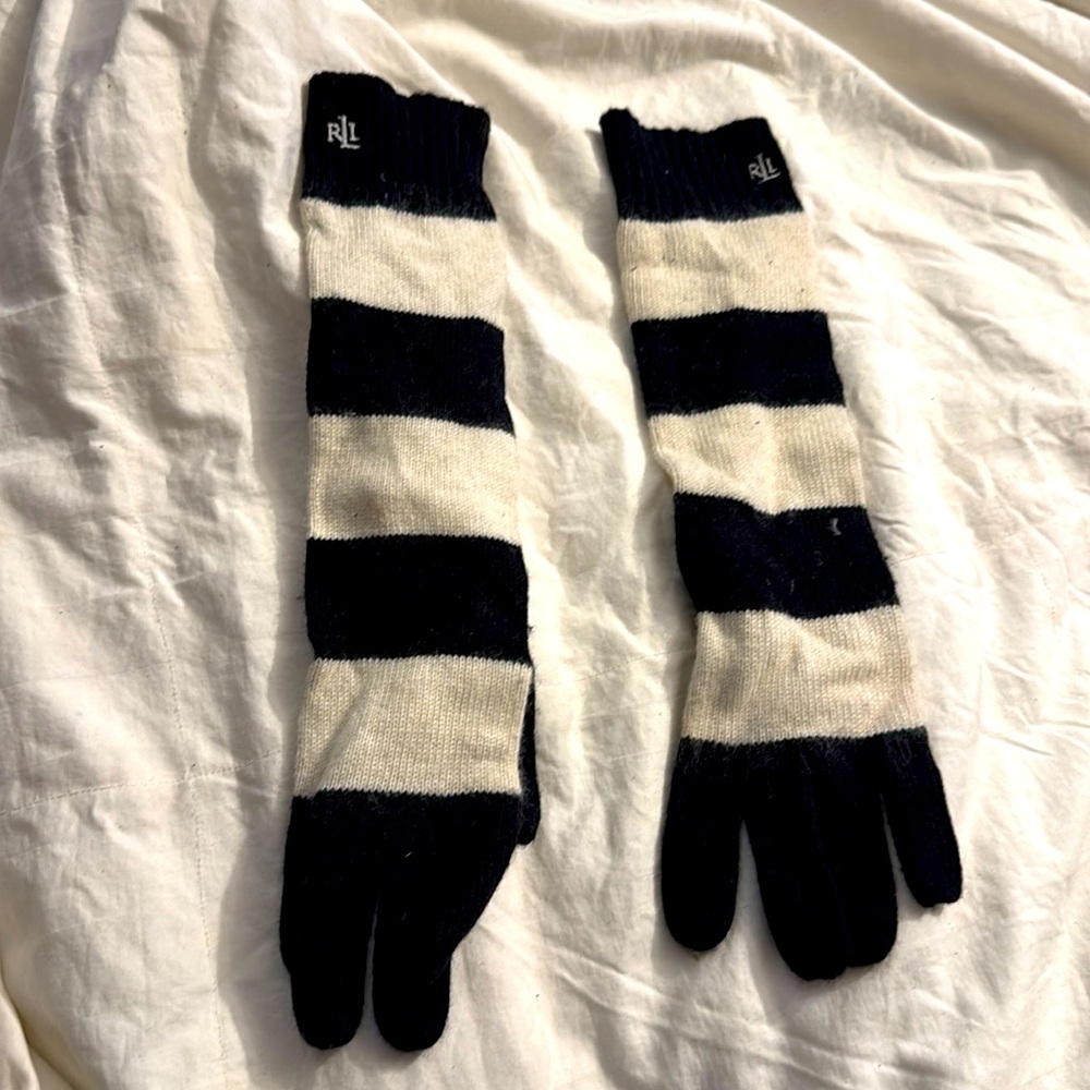 Ralph Lauren, black and white gloves